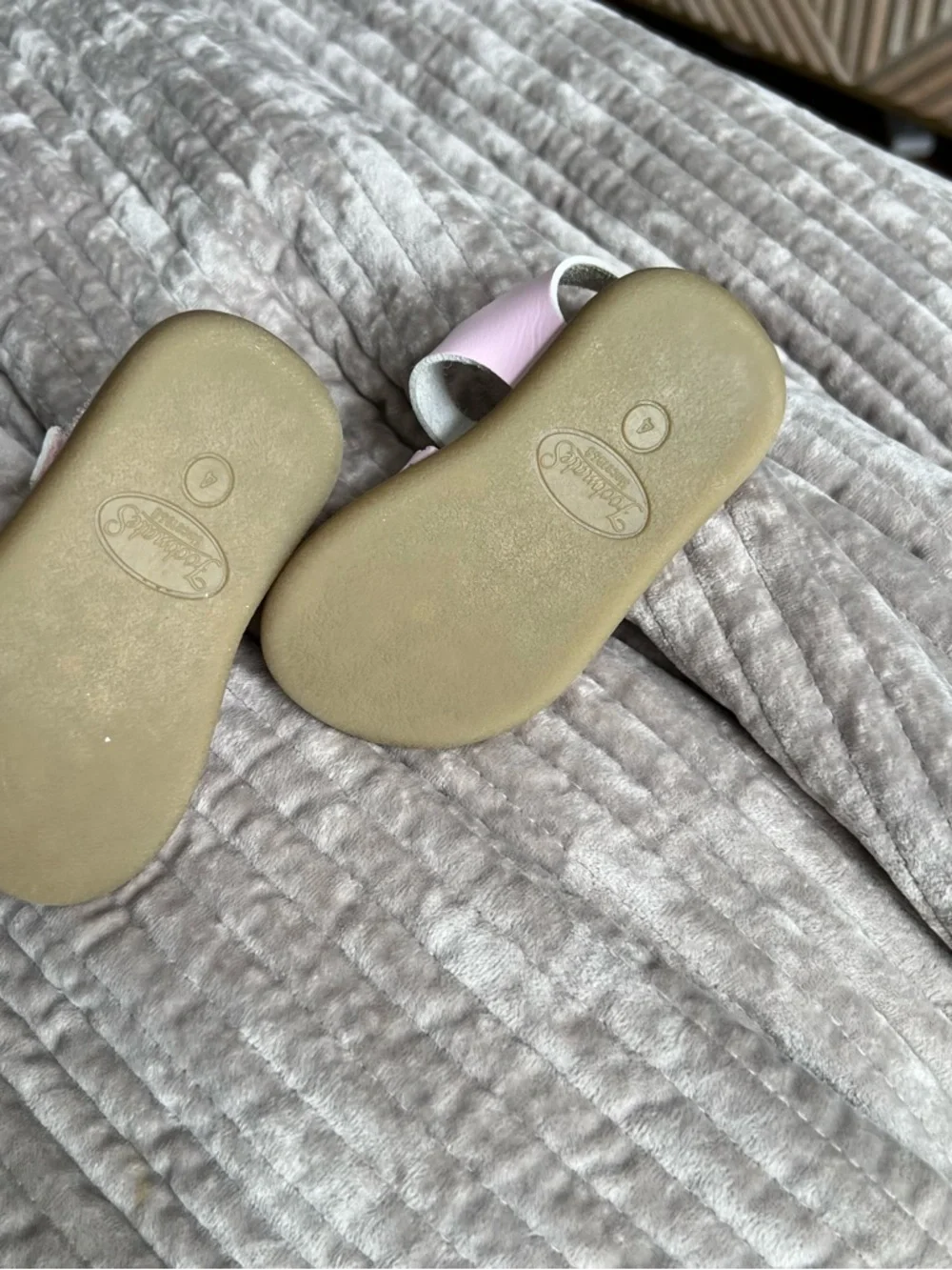 Footmates Ariel Pink Sandals - Classic Strappy Style; size 4. - Picture 9 of 9